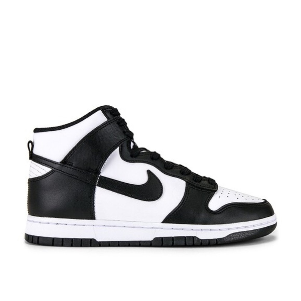 Nike Dunk High Retro in White & Black